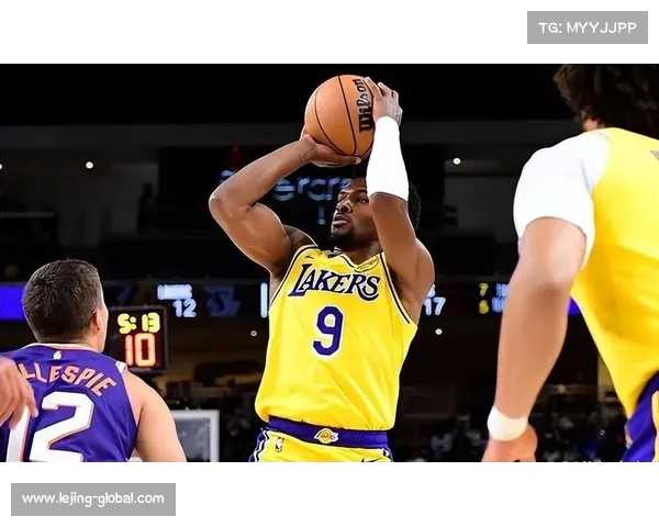 佩林卡回忆大学时光：学业、家庭与篮球三者并重，布朗尼如今可专注篮球